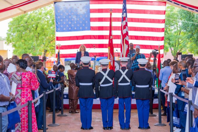 250e anniversaire des Etats-Unis: les Américains et les Burkinabè renforcent leur lien à Ouagadougou