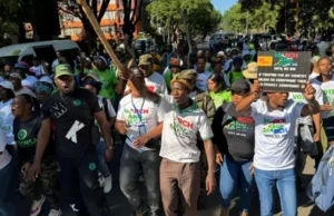 Afrique du sud: fin de mondial pour les Bafana Bafana, mardi de tous les dangers pour le immigrés noirs!