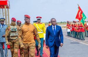 Arrivée du président béninois Romuald Wadagni à Ouagadougou