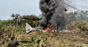 États-Unis: huit morts dans le crash d’un bombardier B-52 en Californie