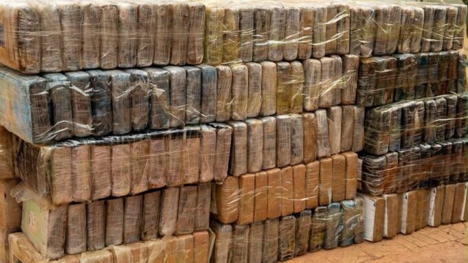 Près d’une tonne de cocaïne interceptée à Koumpentoum