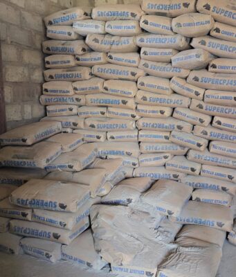 Ouagadougou: plus de 15 tonnes de ciment saisies dans un dépôt clandestin