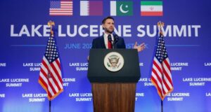Washington suspend «temporairement» ses sanctions sur le pétrole iranien