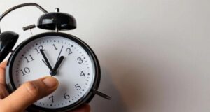 Le Maroc abandonne définitivement le GMT+1 et revient à l’heure de Greenwich