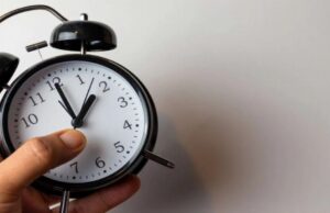 Le Maroc abandonne définitivement le GMT+1 et revient à l’heure de Greenwich