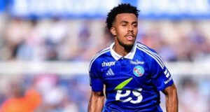 Mercato: le PSG s’intéresse à Guéla Doué pour renforcer le couloir droit