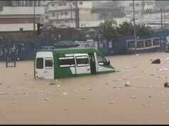 Intempéries à Abidjan: une vingtaine de morts et de dégâts après des pluies diluviennes