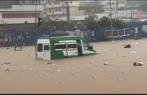 Intempéries à Abidjan: une vingtaine de morts et de dégâts après des pluies diluviennes