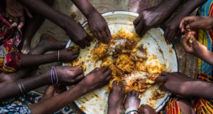 Chaque année, les aliments insalubres coûtent la vie à 1,5 million de personnes