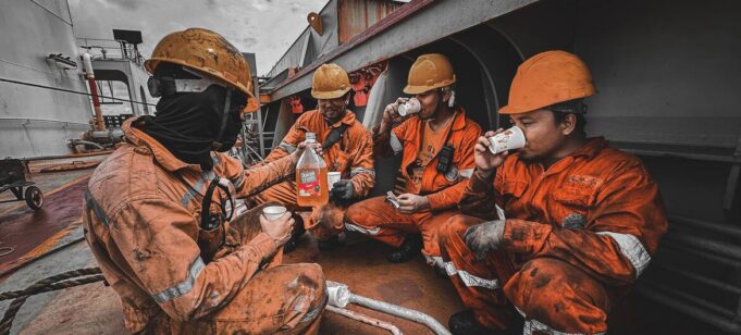 Détroit d’Ormuz : l’ONU lance l’évacuation de milliers de marins bloqués