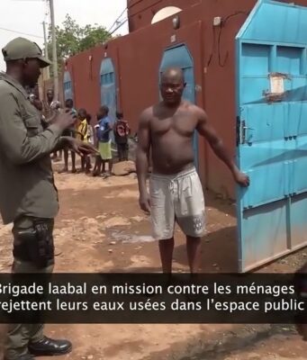 Burkina: lutte contre les eaux usées dans l’espace public