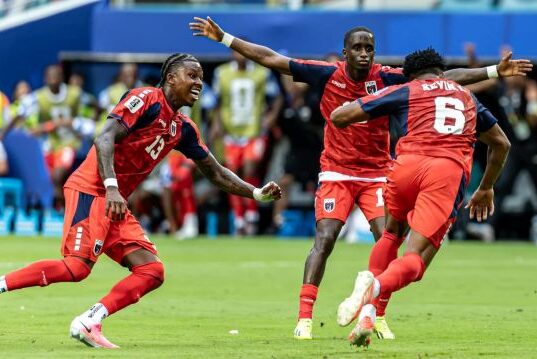 Mondial 2026: héroïques Requins Bleus, Aigles plumés de Carthage!