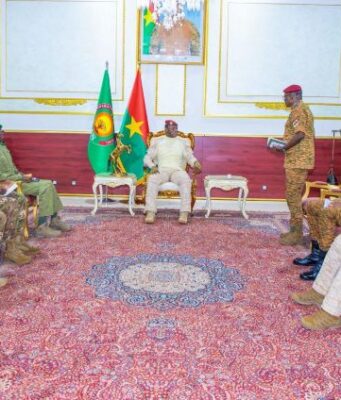 Les ministres chargés de la Défense de l’AES reçus par le Capitaine Ibrahim Traoré