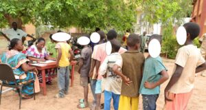 Burkina: 1 911 personnes dont 1 396 enfants retirées de la rue en dix jours