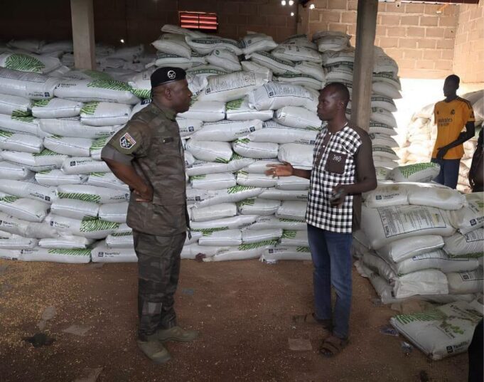 Burkina: plus de 300 tonnes d’engrais de contrebande saisies à Léo