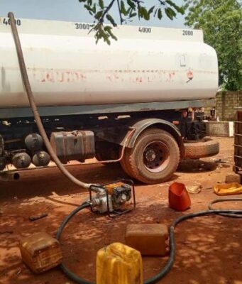 Bobo-Dioulasso: un site de siphonnage et de stockage illicite de carburant démantelé