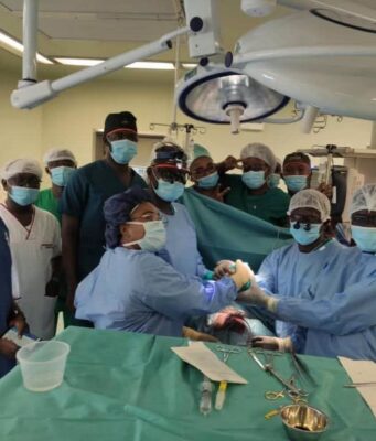 Burkina: un triple pontage coronarien réalisé avec succès au CHU de Tengandogo