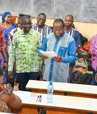 Burkina/Santé: 1 060 postes ouverts pour renforcer les spécialités médicales