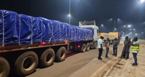 Burkina: cinq camions transportant du ciment interceptés