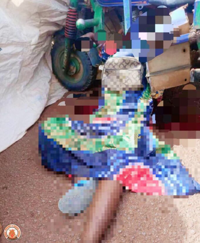 Burkina: des accidents graves à cause des foulards des femmes