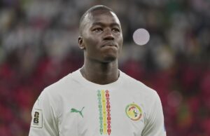 Pape Gueye met sa carrière internationale entre parenthèses