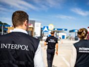 Traite des êtres humains: plus de 1 000 suspects interpellés lors d’une opération dans 59 pays