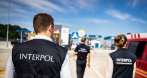 Traite des êtres humains: plus de 1 000 suspects interpellés lors d’une opération dans 59 pays