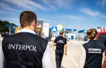Traite des êtres humains: plus de 1 000 suspects interpellés lors d’une opération dans 59 pays