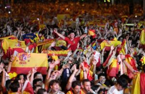 Célébrations du sacre mondial de l’Espagne: décès d’un adolescent
