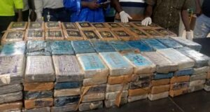 Près de 4 tonnes de cocaïne estimée à 317 millions de dollars interceptés