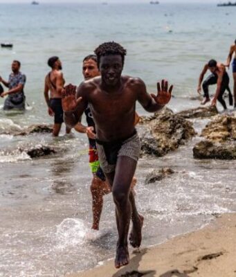 A Ceuta comme à Johannesburg, la chasse aux migrants bat son plein!