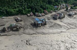 Inondations au Népal et Tibet: plus de 900 morts et près de 4 800 disparus, selon les derniers bilans officiels