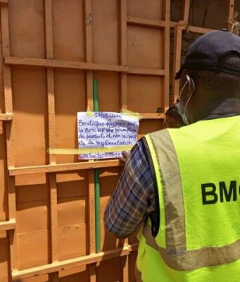 Ouagadougou: des magasins et boutiques fermés et scellés