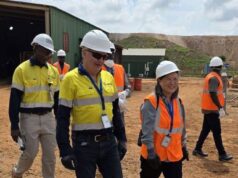 Burkina: des diplomates visitent la mine d’or de Bomboré