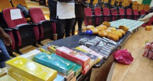 Burkina: 60 millions FCFA de faux billets, 5kg de drogue et autres marchandises saisis