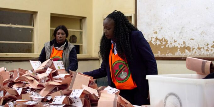 Tensions post-électorales en Zambie: la commission suspend le dépouillement