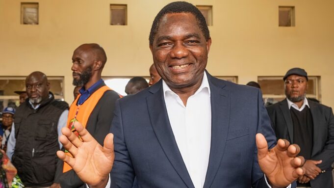 Présidentielle en Zambie: Hakainde Hichilema vers un second mandat