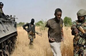 Nigéria: plus de 150 terroristes se rendent aux forces armées