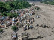 Inondations au Népal: le bilan grimpe à 362 morts