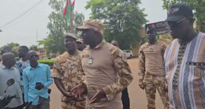 Burkina/port du casque : le ministre Mahamadou Sana descend sur le terrain