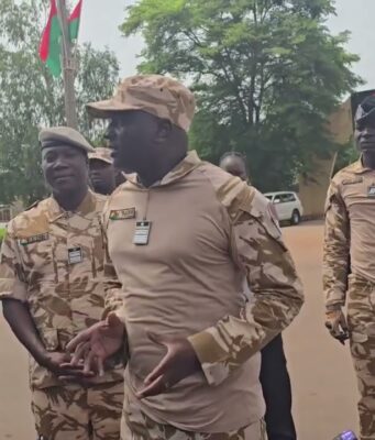 Burkina/port du casque : le ministre Mahamadou Sana descend sur le terrain