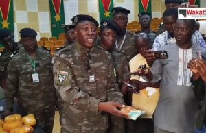 Burkina: saisie de 60 millions de faux billets de FCFA, une première pour la douane