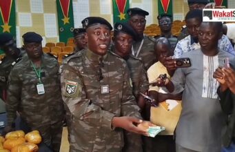 Burkina: saisie de 60 millions de faux billets de FCFA, une première pour la douane