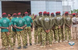 Burkina/Tournée du CEMGA: le moral des troupes au top dans la région de Goulmou-Sirba-Tapoa
