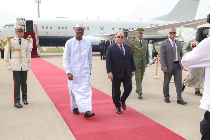 Le Premier ministre algérien attendu à Bamako le lundi 14 septembre