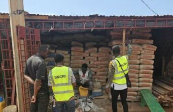Burkina: deux boutiques scellées à Dédougou