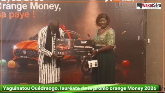 Grande Promo Orange Money 2026: une cliente remporte une voiture MG ONE