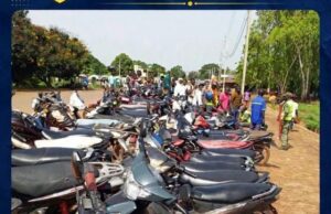 Burkina: 235 engins saisis à Koudougou en une journée pour non-port du casque