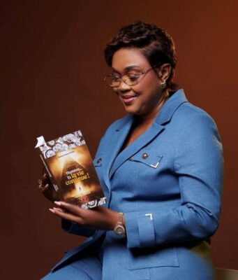 «Hummm… Et la vie continue !»: Mariam Vanessa Touré, de la résilience à la renaissance