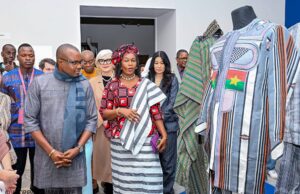 Diplomatie culturelle: le patriotisme burkinabè en vitrine au Musée panrusse des arts décoratifs